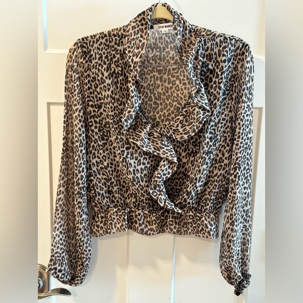 Steve Madden Cheetah Ruffle Blouse. Size S